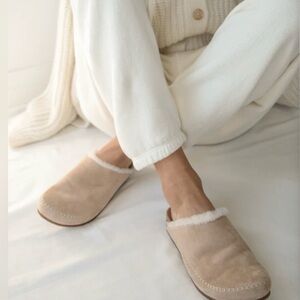 Jenni Kayne Tan Shearling Mules 39